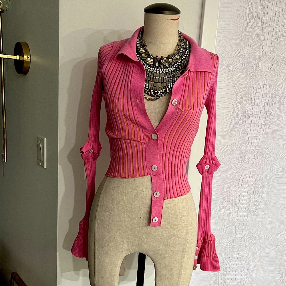 Pink ribbed cropped sweater sz L